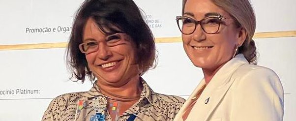 Professora Suzana Kahn é homenageada pelo Instituto Brasileiro de Petróleo e Gás